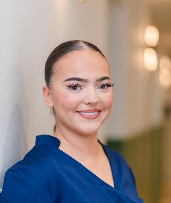 camilia au Cabinet EndoSpé, endodontie exclusive à Paris 15ᵉ