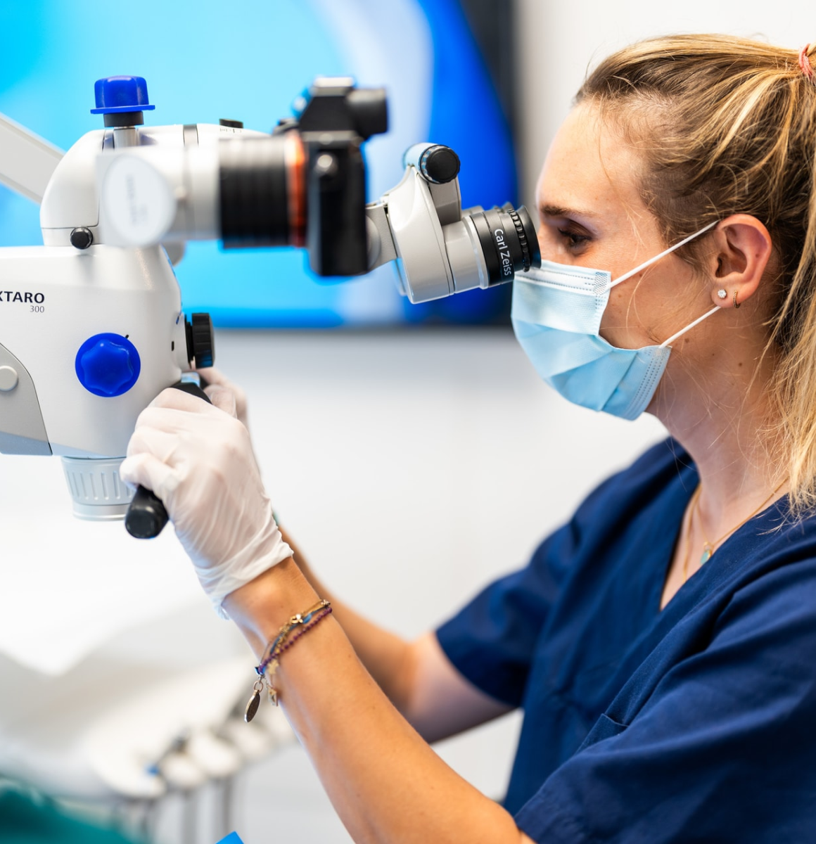 micro-chirurgie endodontique au Cabinet EndoSpé, endodontie exclusive à Paris 15ᵉ